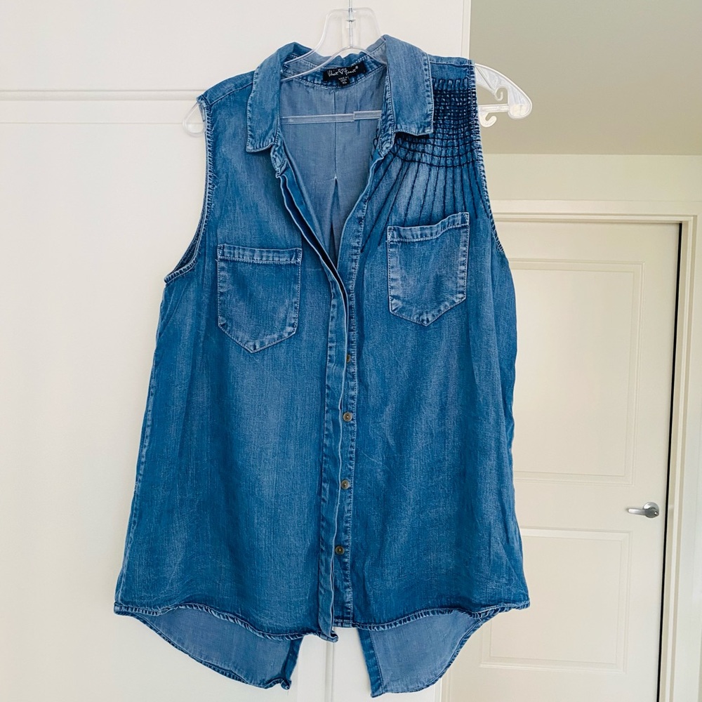Jean blouse.